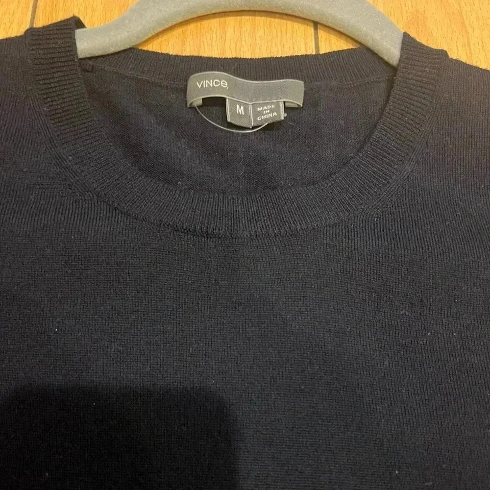 VINCE EUC Navy Blue Black Mixed Media Wool Leather T Shirt Tee M - Picture 5 of 5